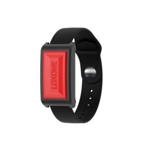Schwarzes Loxone Air Notfall-Armband mit rotem SOS-Knopf zur schnellen Hilfeanforderung